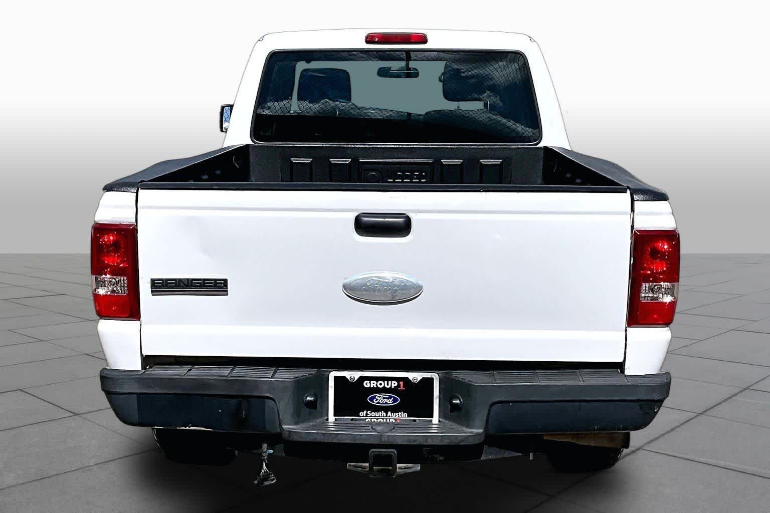 Used 2011 Oxford White Ford XL image 6