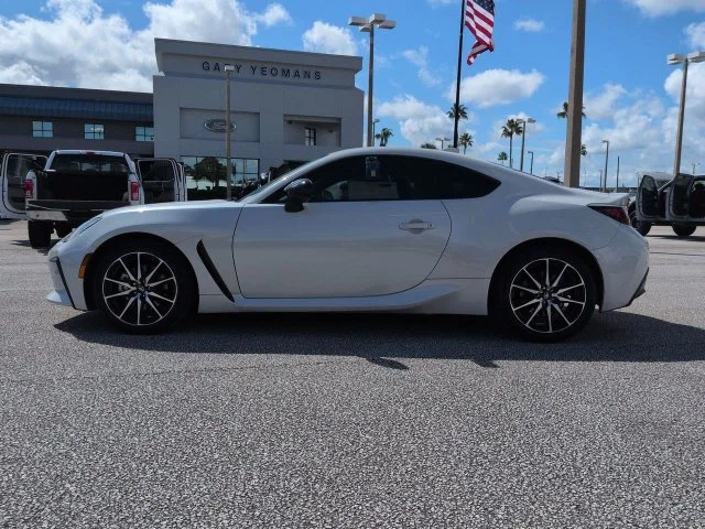 Certified Used 2024 Halo Toyota Base image 7
