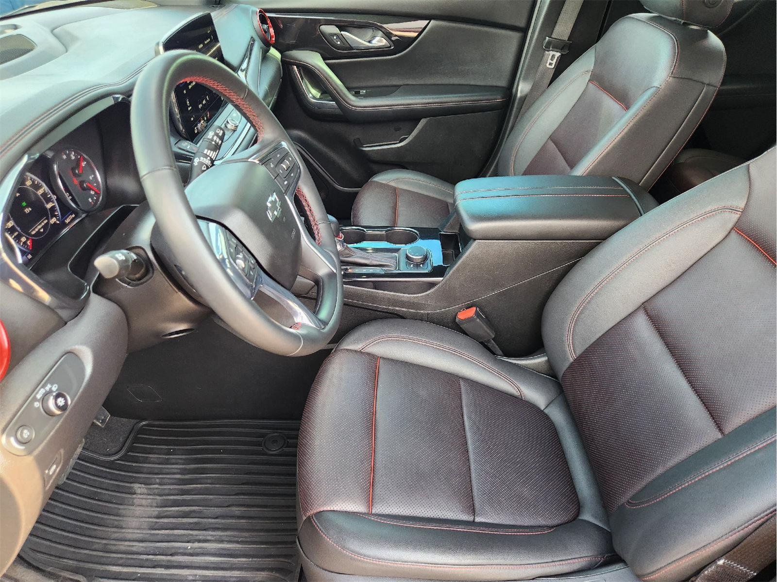 2023 Chevrolet Blazer photo 13 of 34