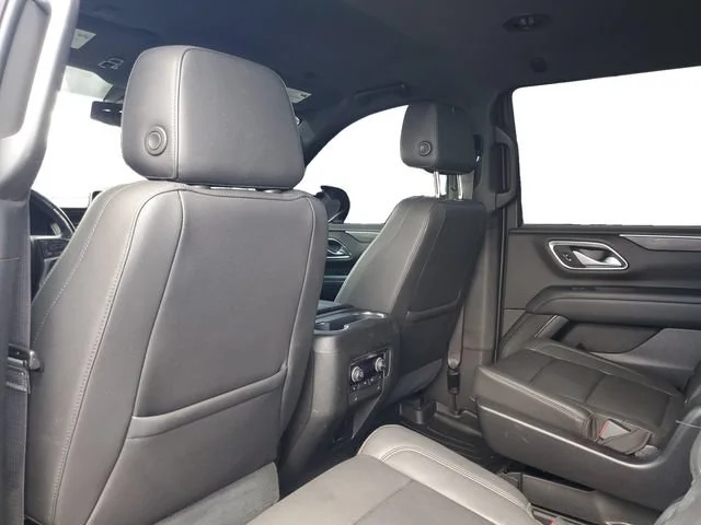 Used 2022 BLACK Chevrolet Z71 image 28