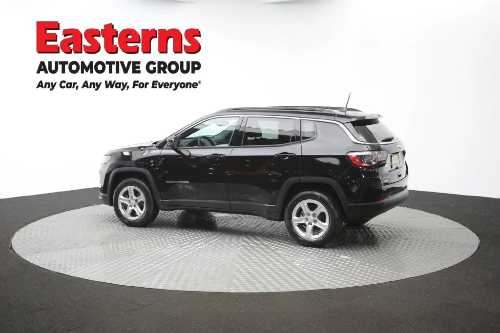 Used 2023 Black Jeep Latitude image 66