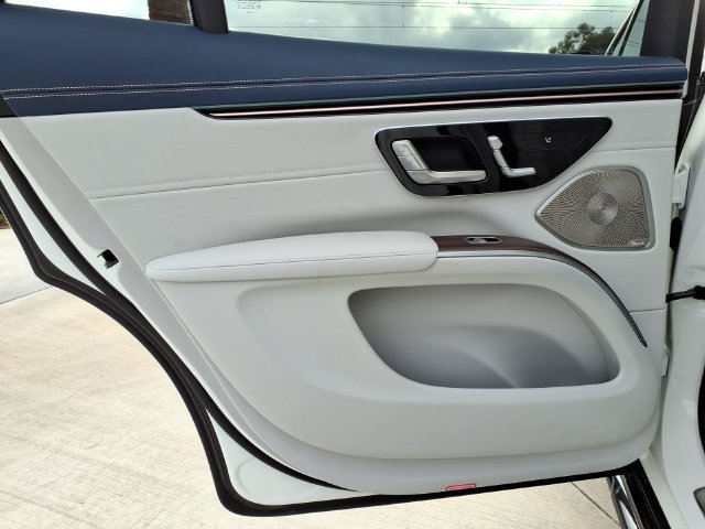 Certified Used 2023 White Mercedes-Benz 580 image 16