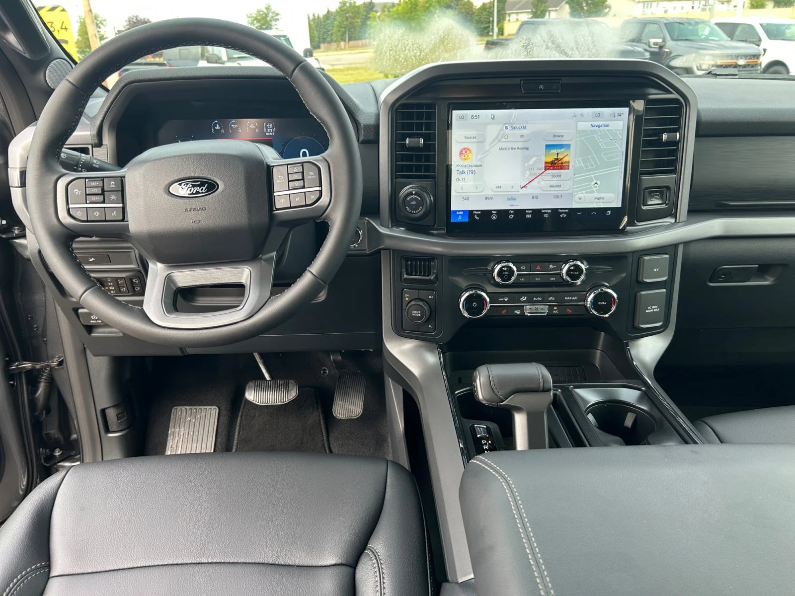 New 2026 Carbonized Grey Metallic Ford XLT image 19