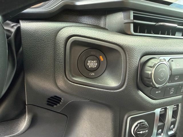 New 2026 Black Clear-Coat Exterior Paint Jeep Sport image 22