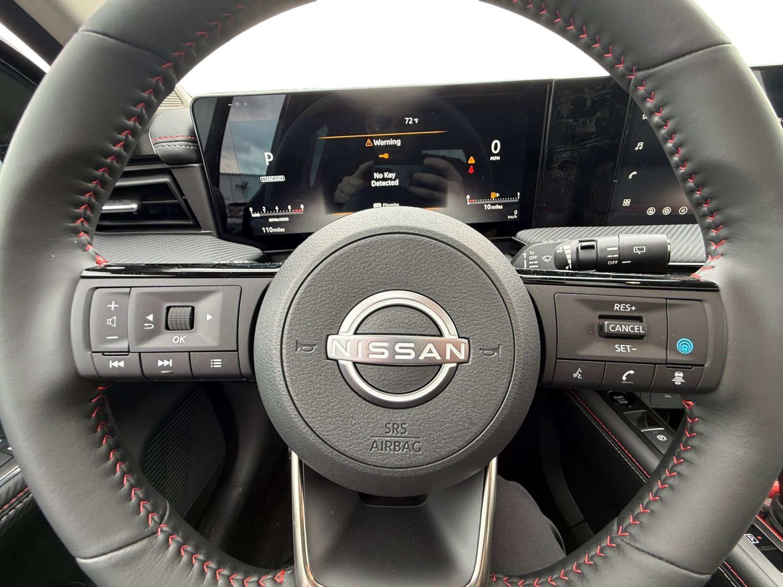 2026 Nissan KICKS SR AWD - Photo 8