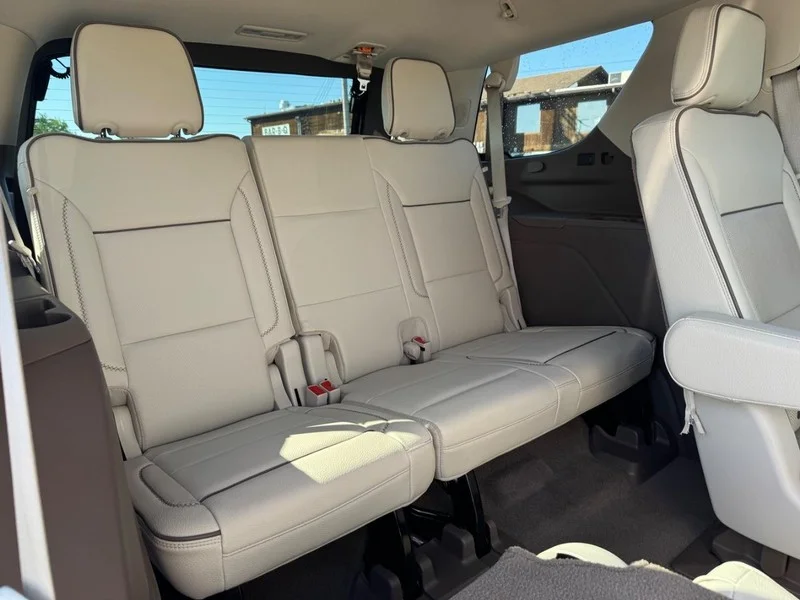 Used 2021 Beige Pearl Metallic GMC Denali image 10