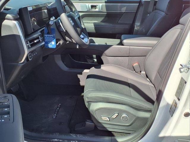 New 2026 White Hyundai SEL AWD image 15