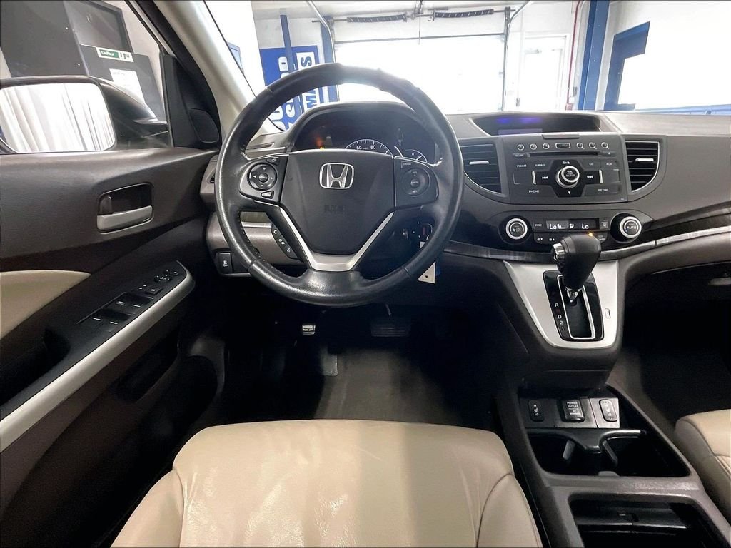 Used 2013 White Honda EX-L image 17