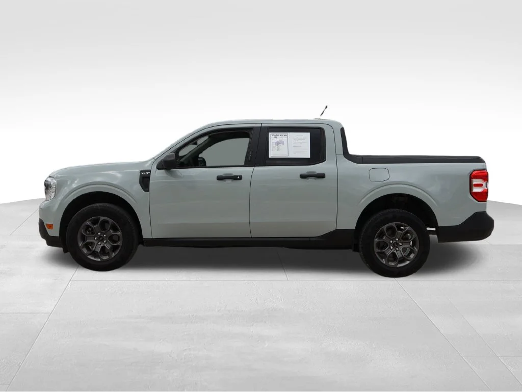 Used 2023 Cactus Ford XLT image 2
