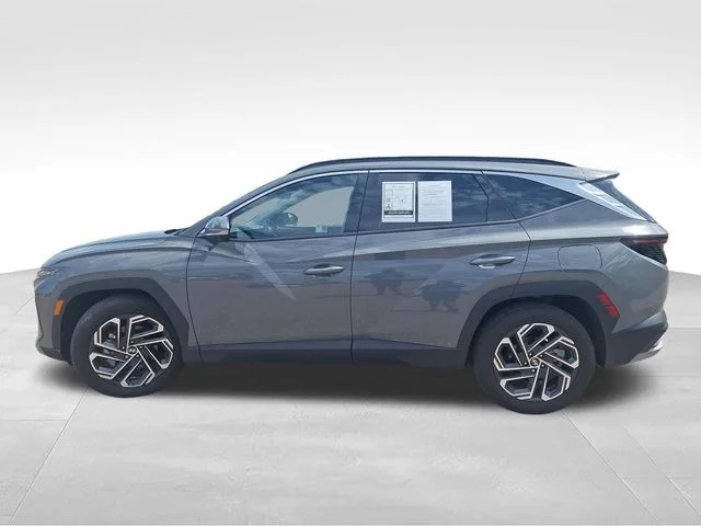 Used 2025 Gray Hyundai Limited image 4