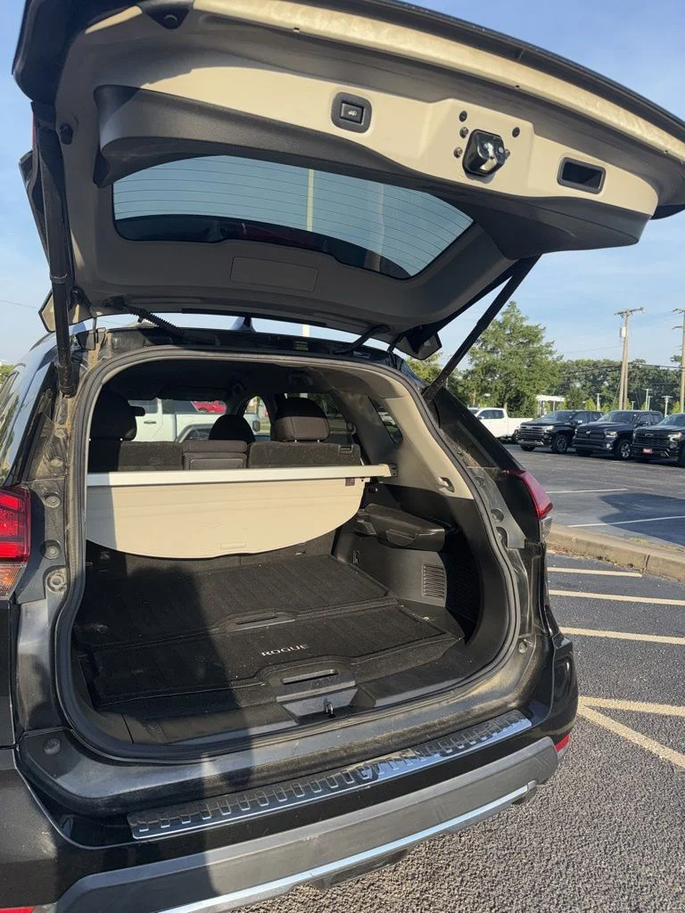 Used 2018 Black Nissan SV image 15