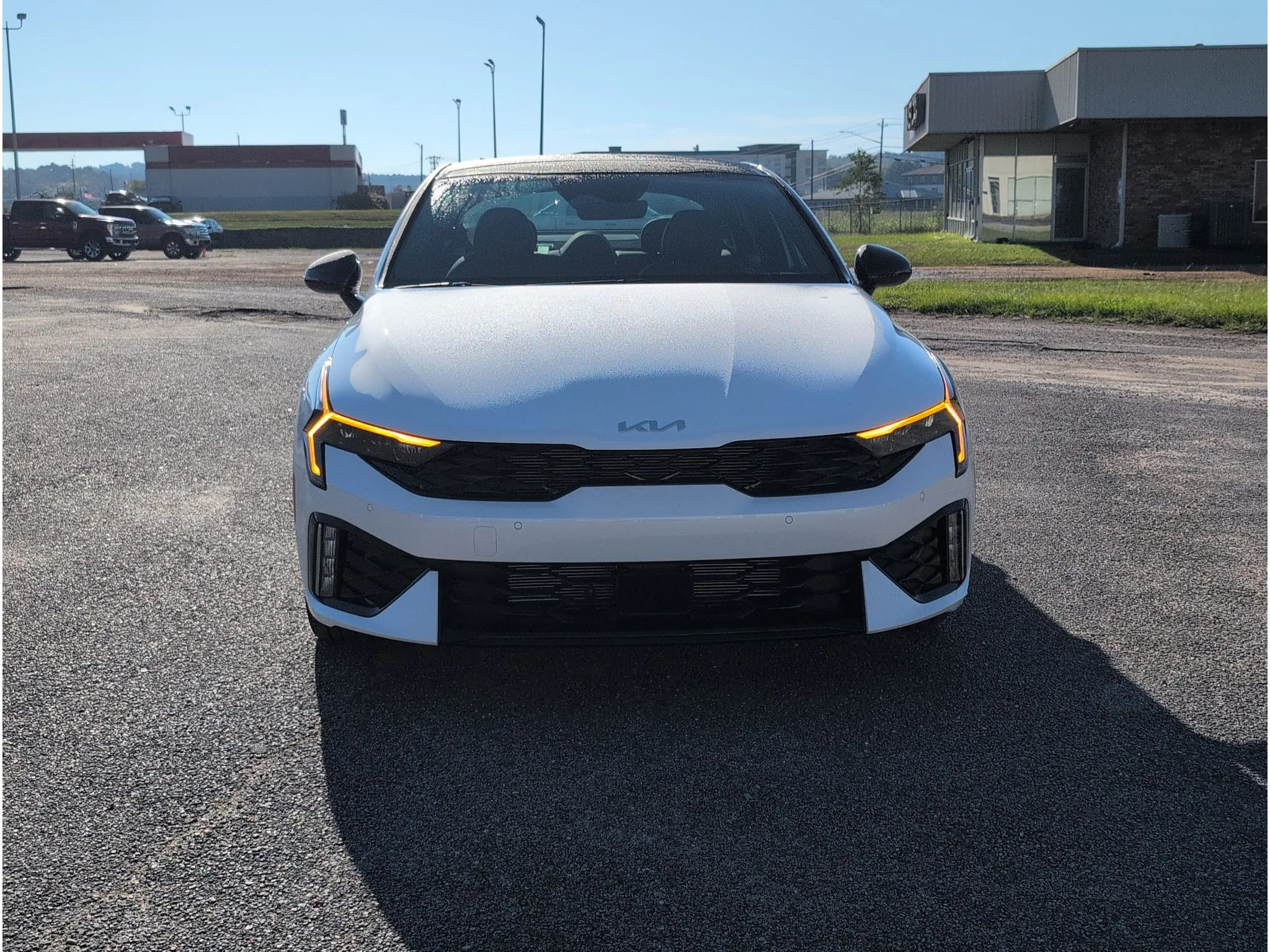 New 2027 Snow White Pearl Kia GT-Line image 8