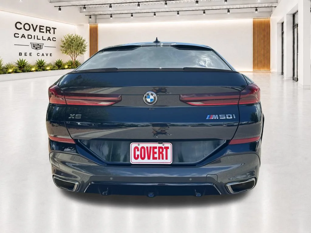 Used 2022  BMW M50i image 12