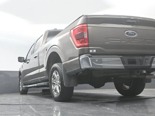 Certified Used 2022 Stone Gray Metallic Ford XLT image 51