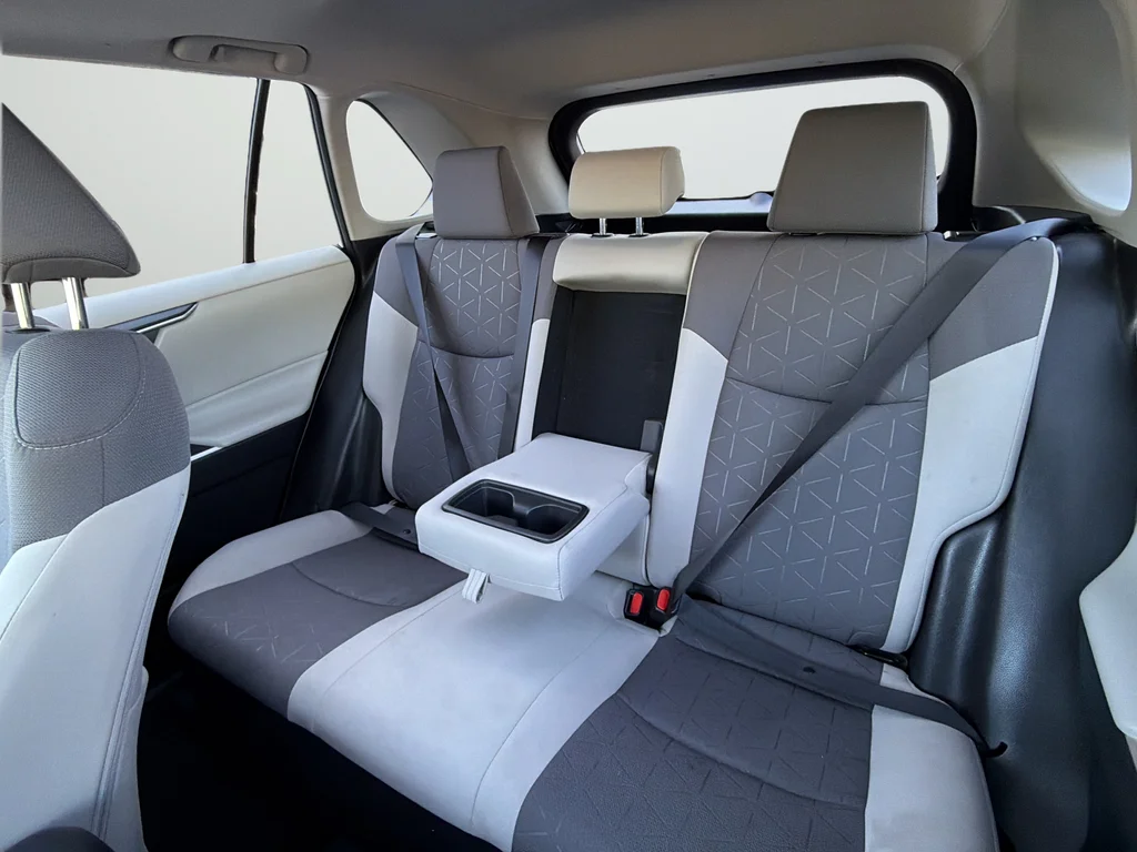 Used 2022 White Toyota XLE image 42