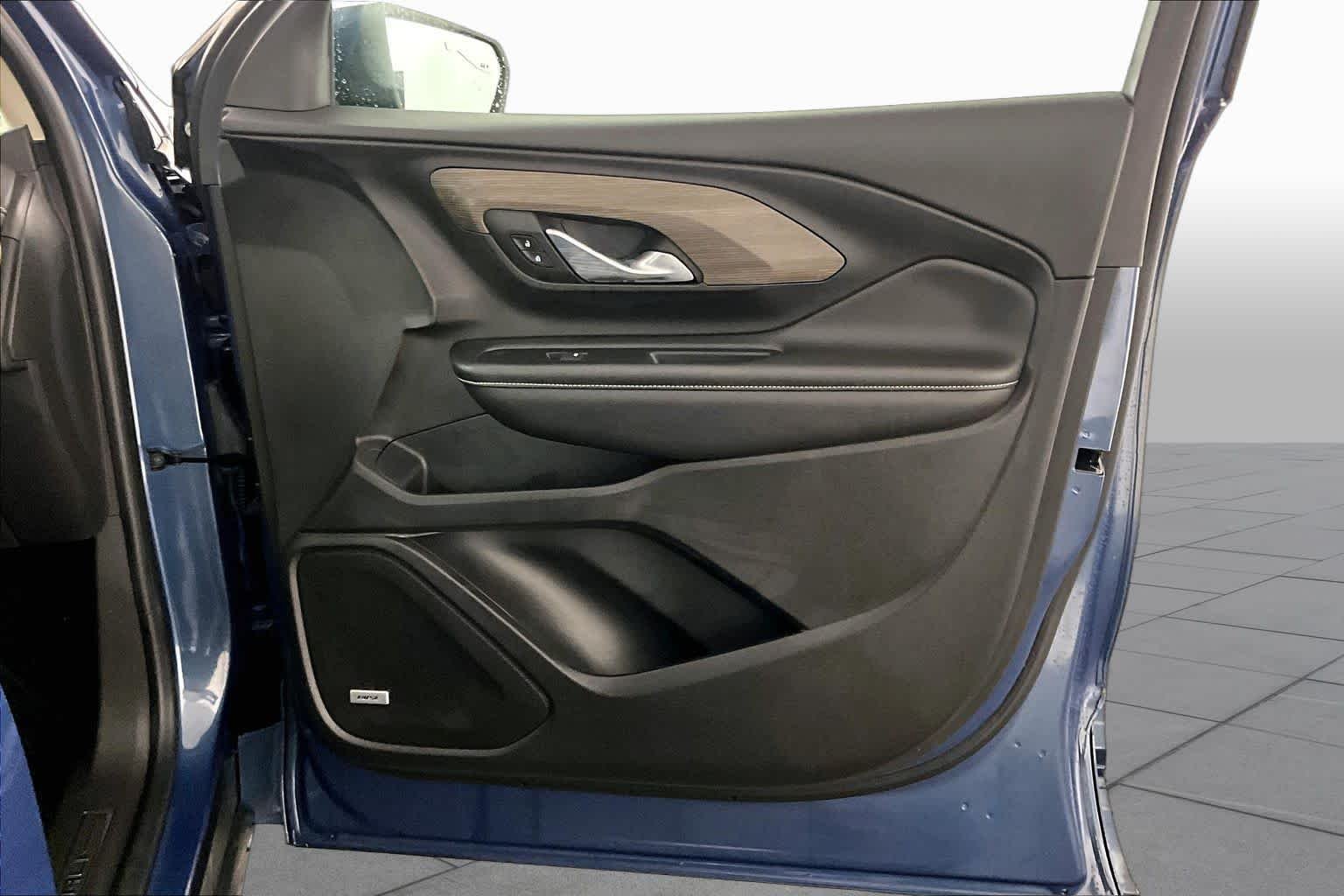Used 2024 Downpour Metallic GMC Denali image 21