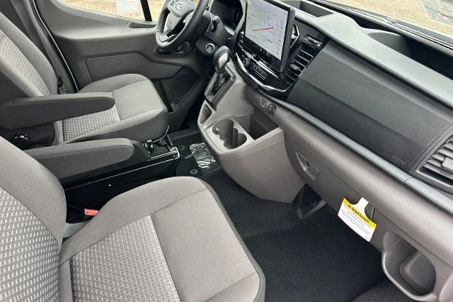 New 2026 Oxford White Ford Passenger Van XLT image 37