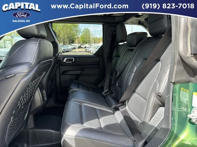 Used 2025 Green Ford Badlands image 19