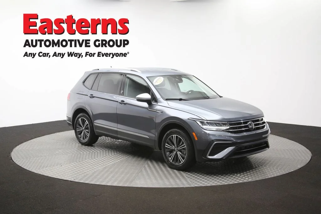 Used 2024 Gray Volkswagen 2.0T Wolfsburg Edition image 46