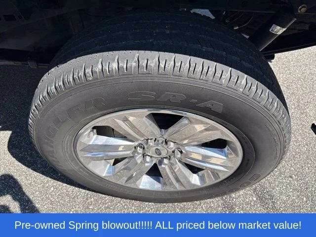 Used 2018 Gray Ford XLT image 15