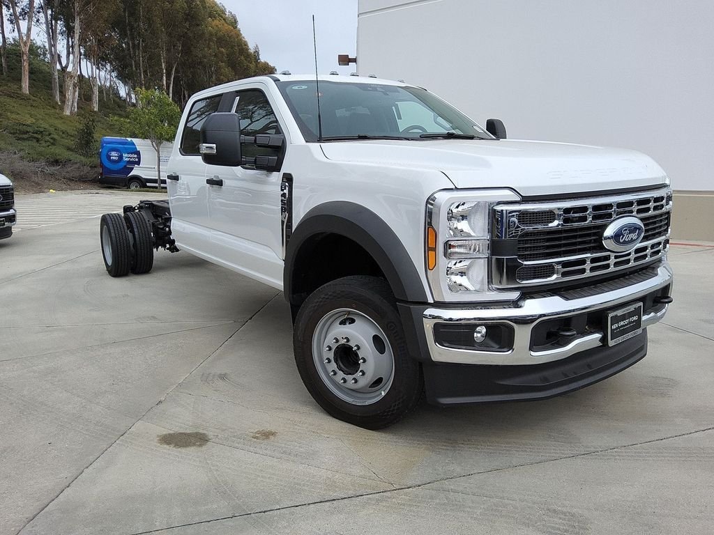 New 2026 Oxford White Ford XL image 3