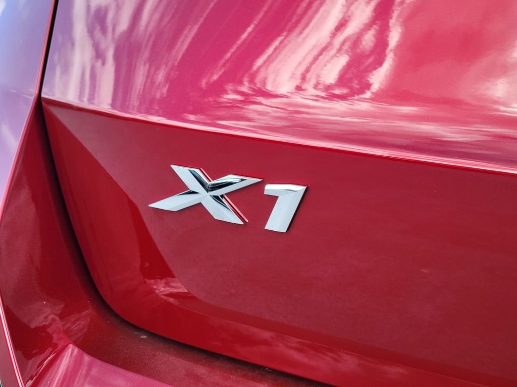 2026 BMW X1 28i - Photo 11