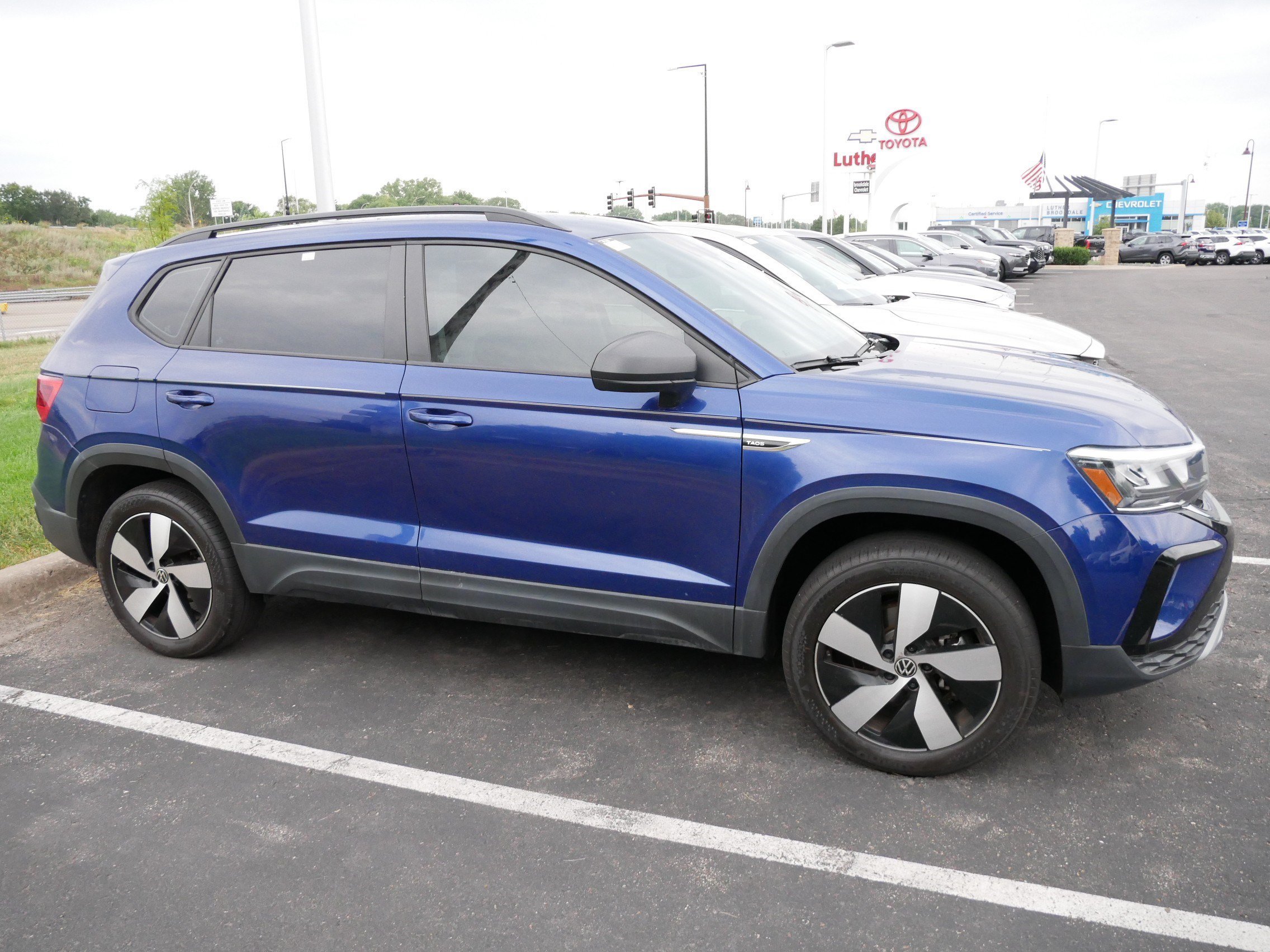 Used 2024 Dusk Blue Metallic Volkswagen S image 6