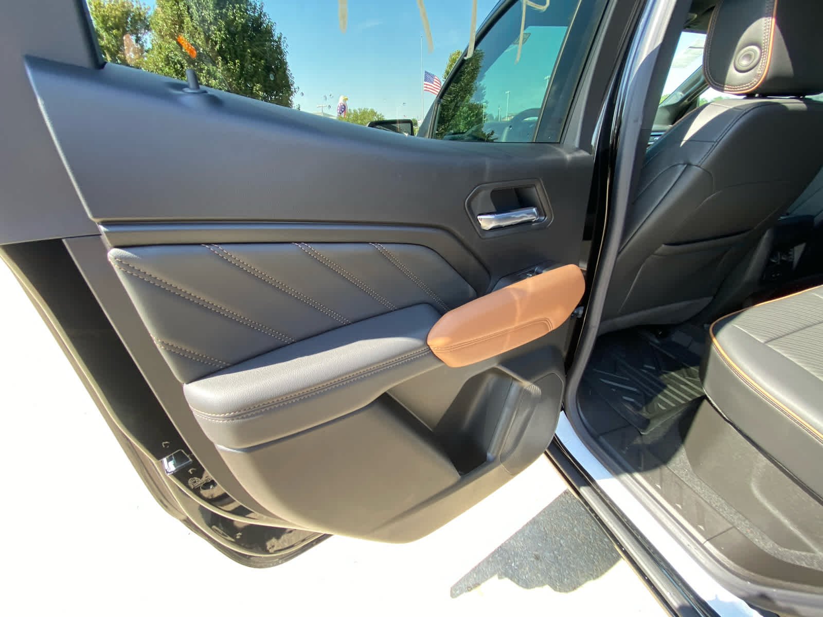 2026 GMC Canyon AT4 - Photo 21