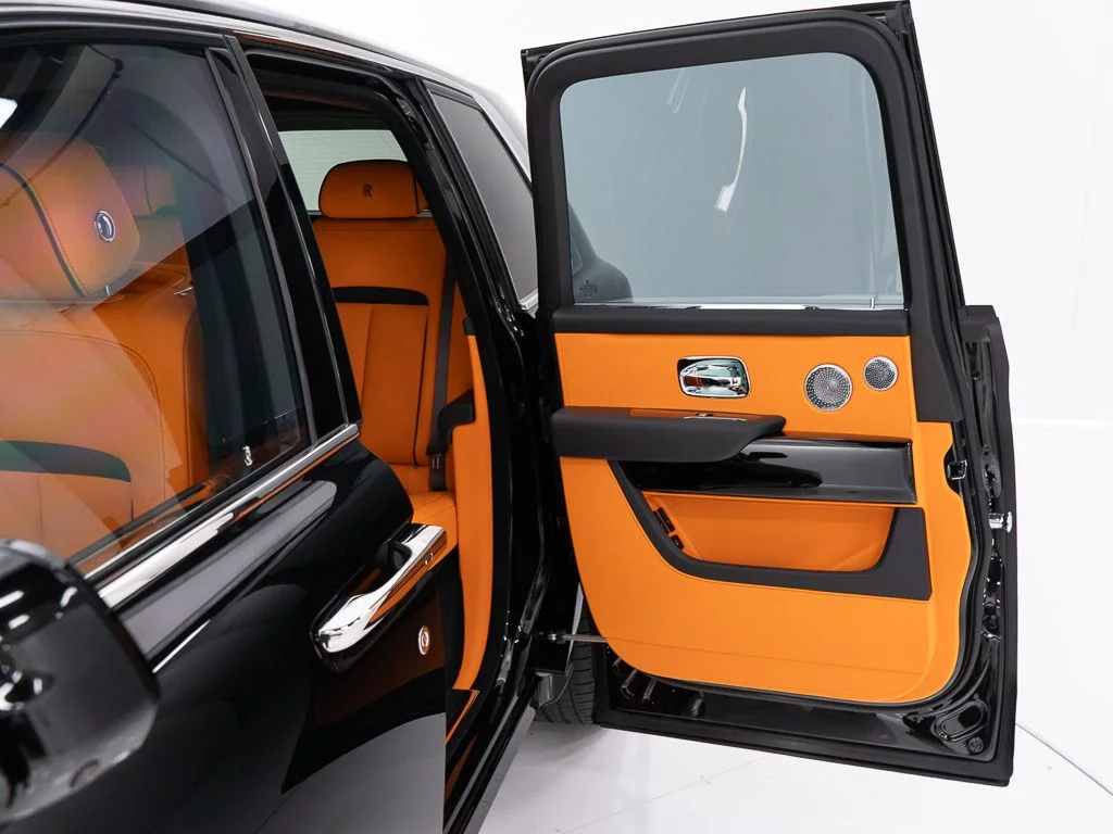 New 2026 Black Diamond Rolls-Royce  image 21