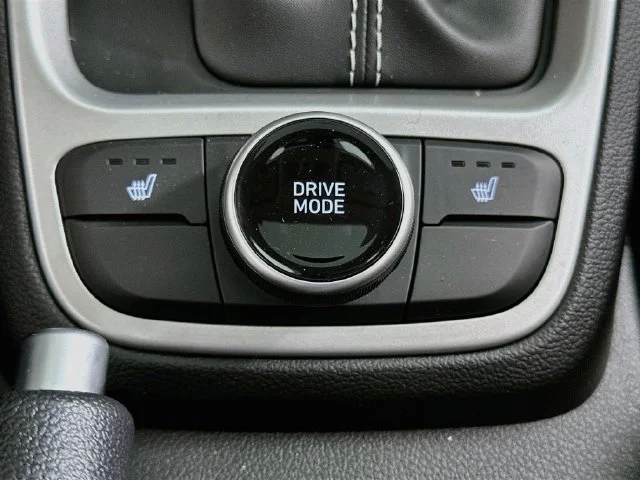 New 2026 Silver Hyundai SEL image 15