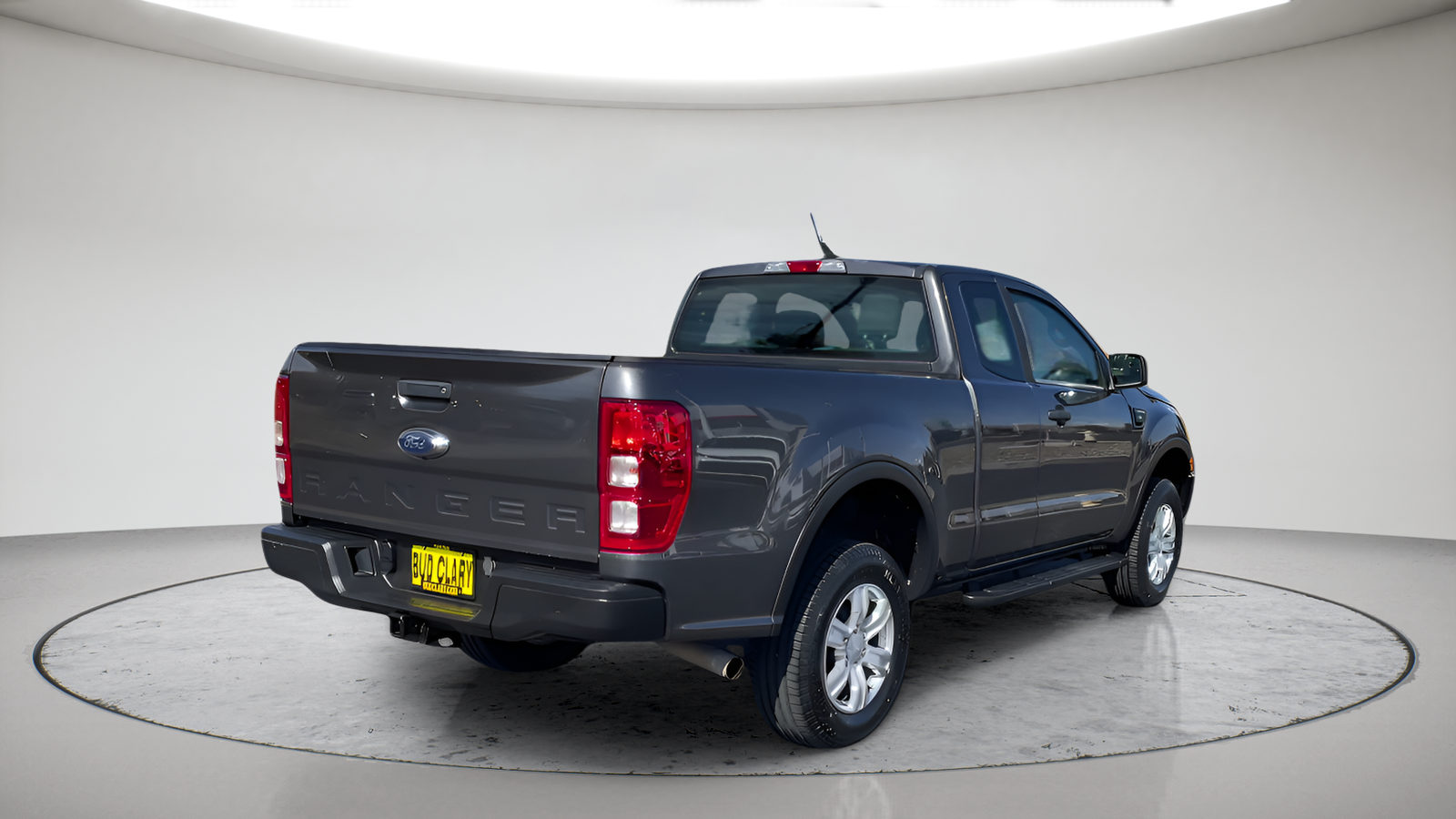 Used 2020 Magnetic Ford XL image 7