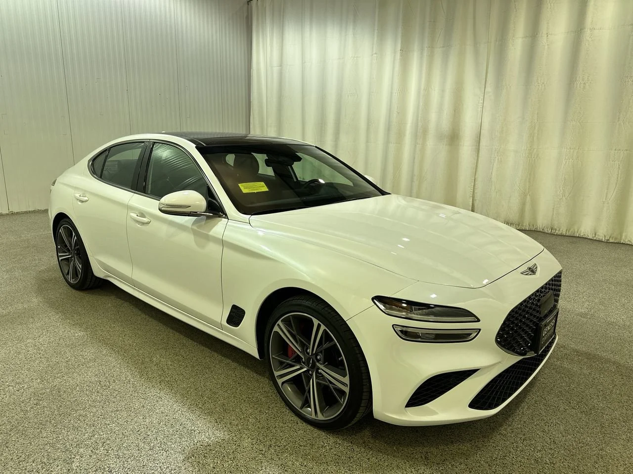 2025 GENESIS G70