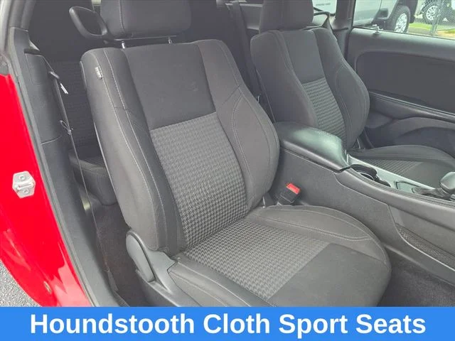 Used 2017 Red Dodge SXT image 14