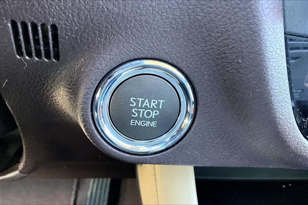 Used 2018 Beige Lexus 350 image 33