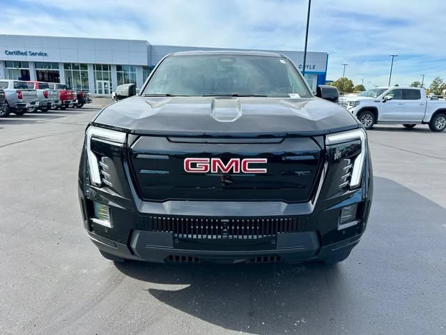 2026 GMC Sierra EV Elevation - Photo 10