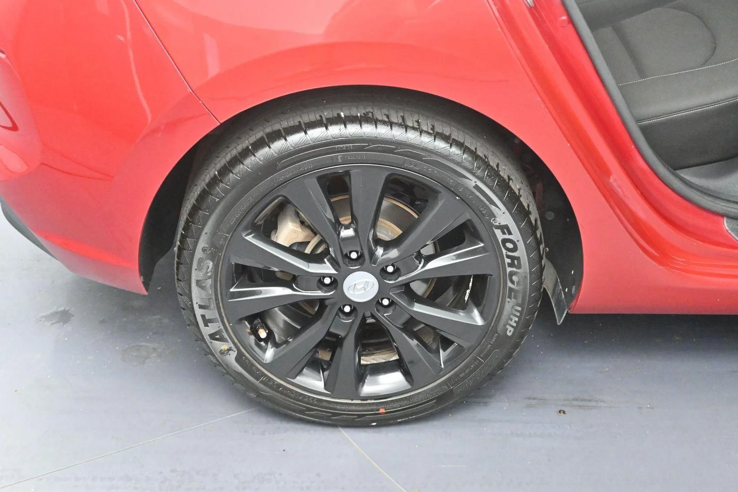 Used 2019 Scarlet Red Pearl Hyundai Auto image 33