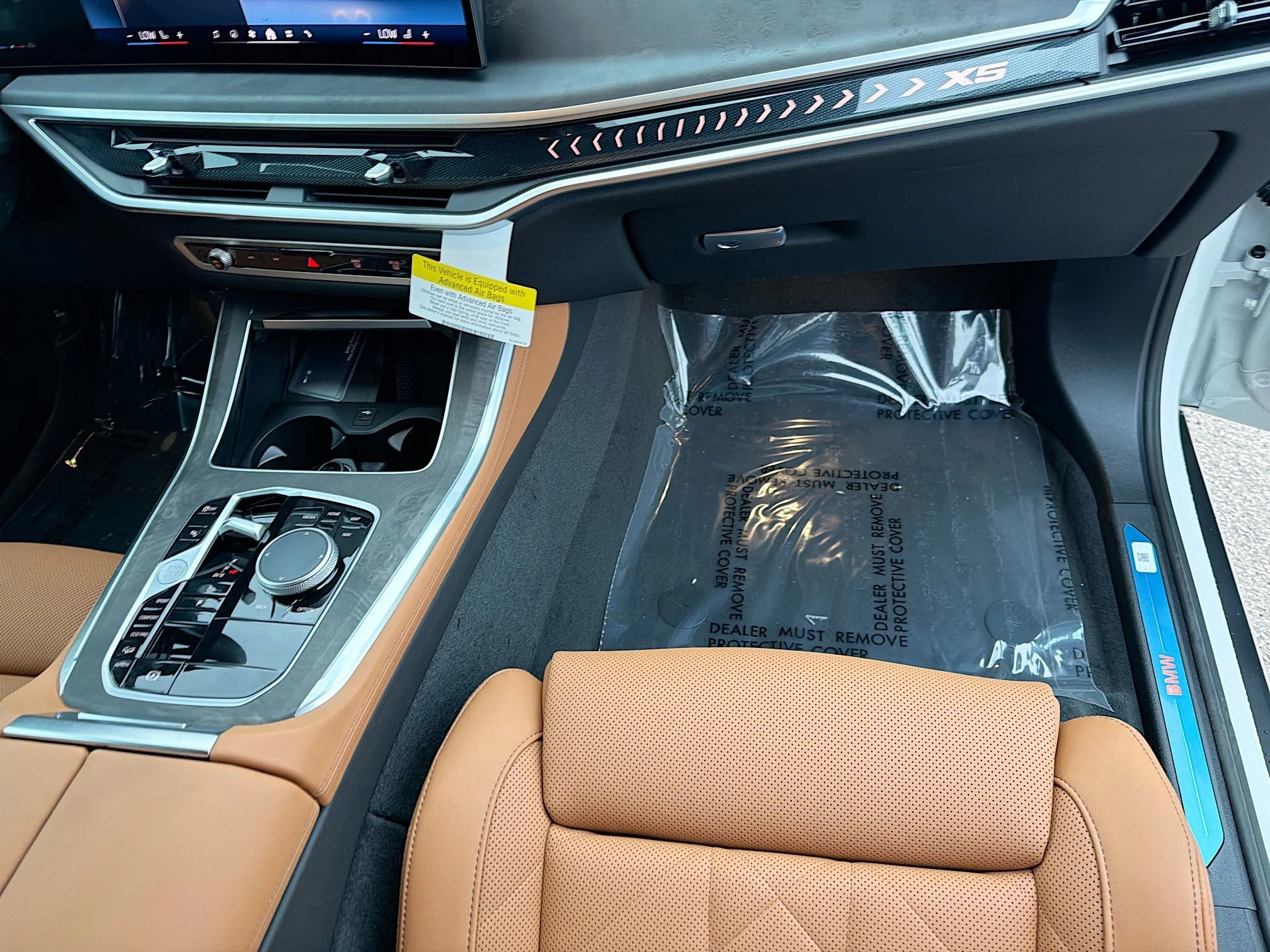 New 2026 Mineral White Metallic BMW xDrive40i image 18