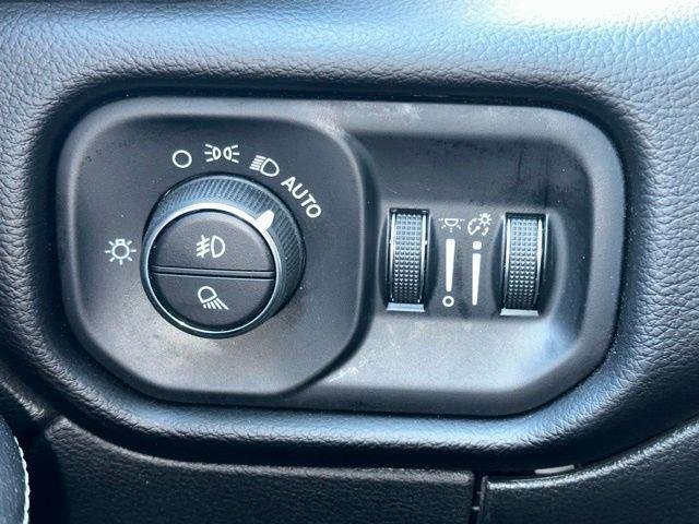 2025 RAM 2500 Laramie - Photo 17