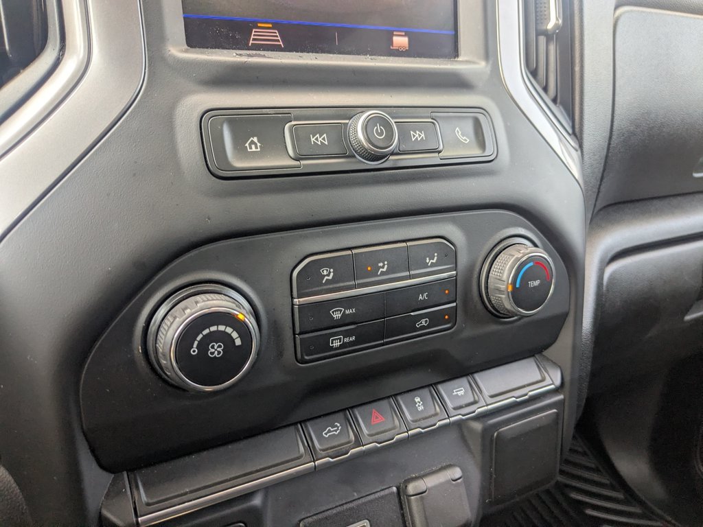 Used 2020 Northsky Blue Metallic Chevrolet Custom image 16