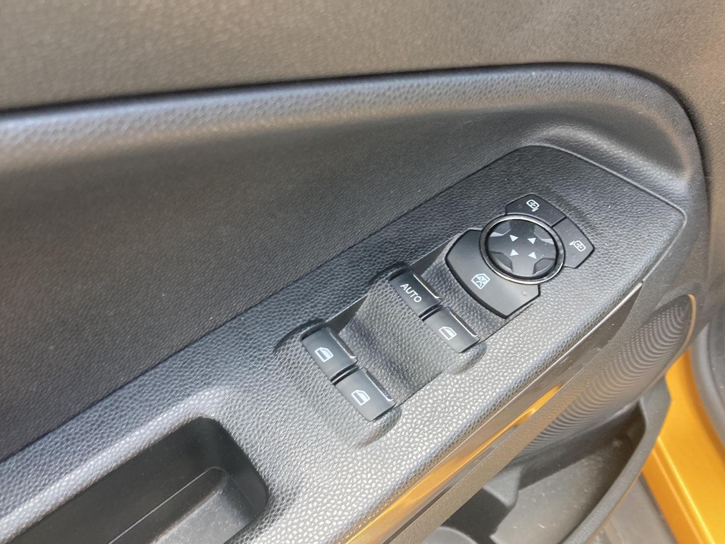 Used 2022 Luxe Yellow Ford SES image 13