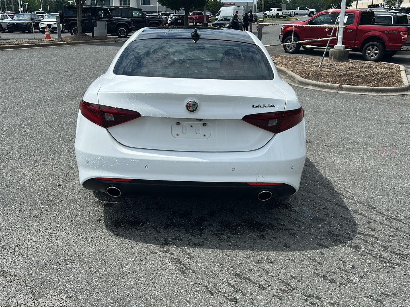 Used 2020 Alfa White Alfa Romeo Ti image 4
