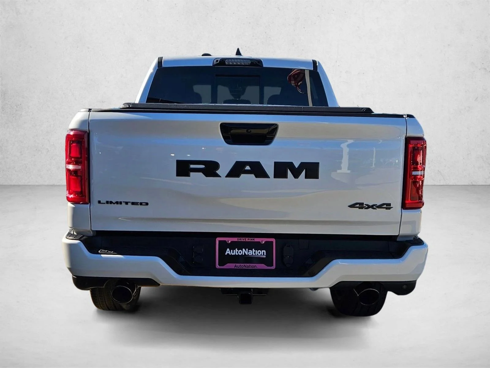 New 2026 Ivory White Tri-Coat Pearlcoat Ram Limited image 8