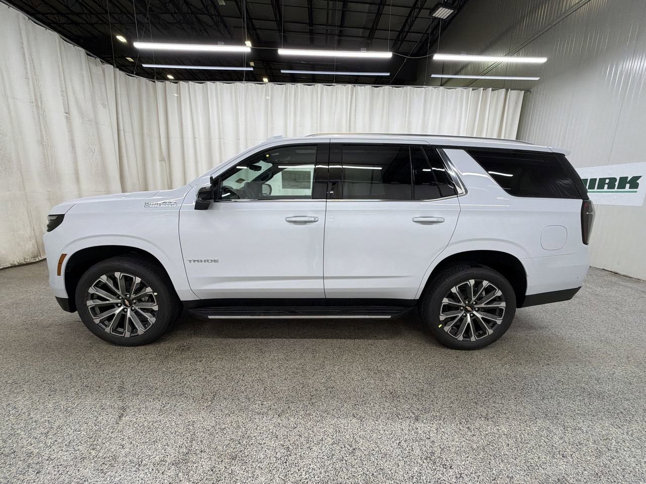 New 2026 Polar White Tricoat Chevrolet High Country image 6
