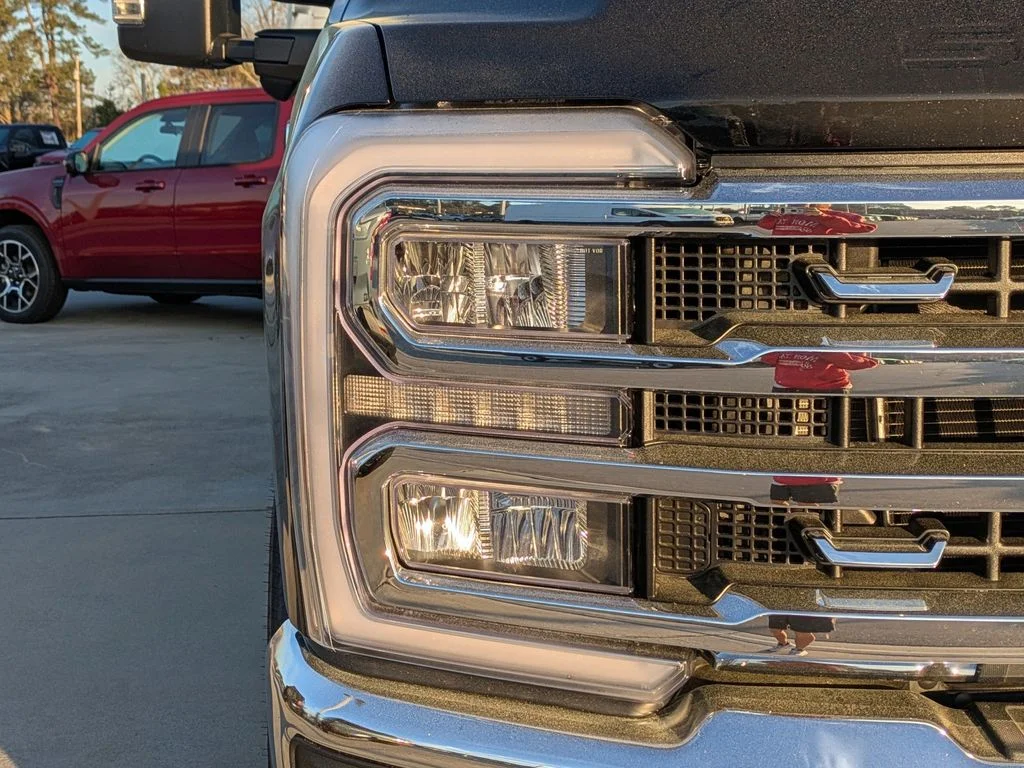 New 2026 Agate Black Metallic Ford Lariat image 9