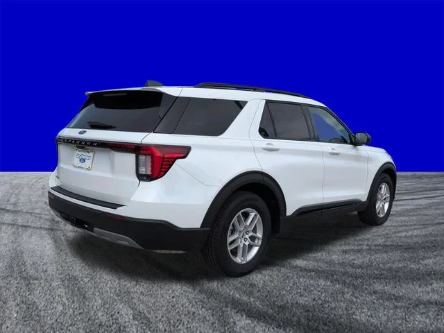 New 2026 White Ford Active image 4