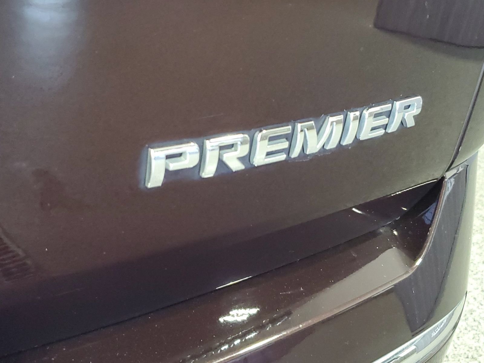 Used 2023 Red Chevrolet Premier image 7