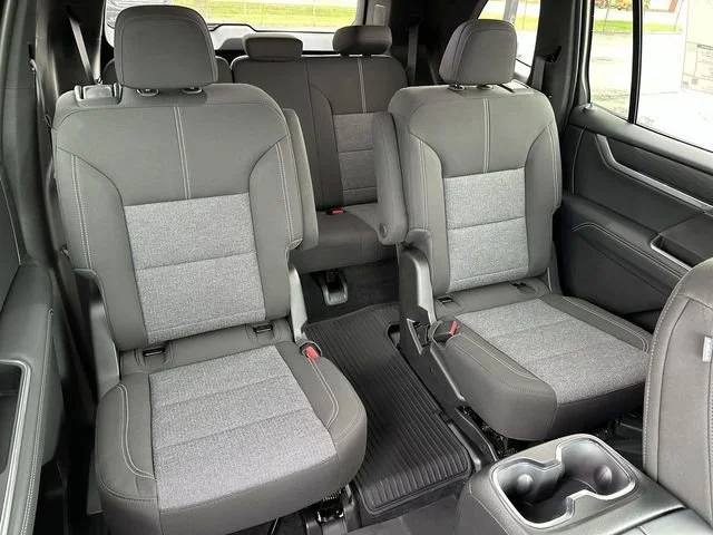 2026 GMC Acadia Elevation - Photo 27