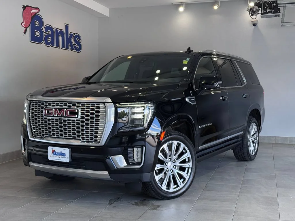 Used 2022 Onyx Black GMC Denali image 2