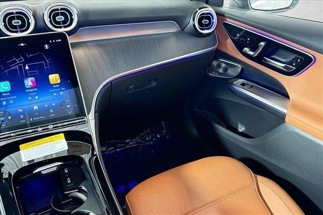 New 2026 Polar White Mercedes-Benz GLC 300 image 51