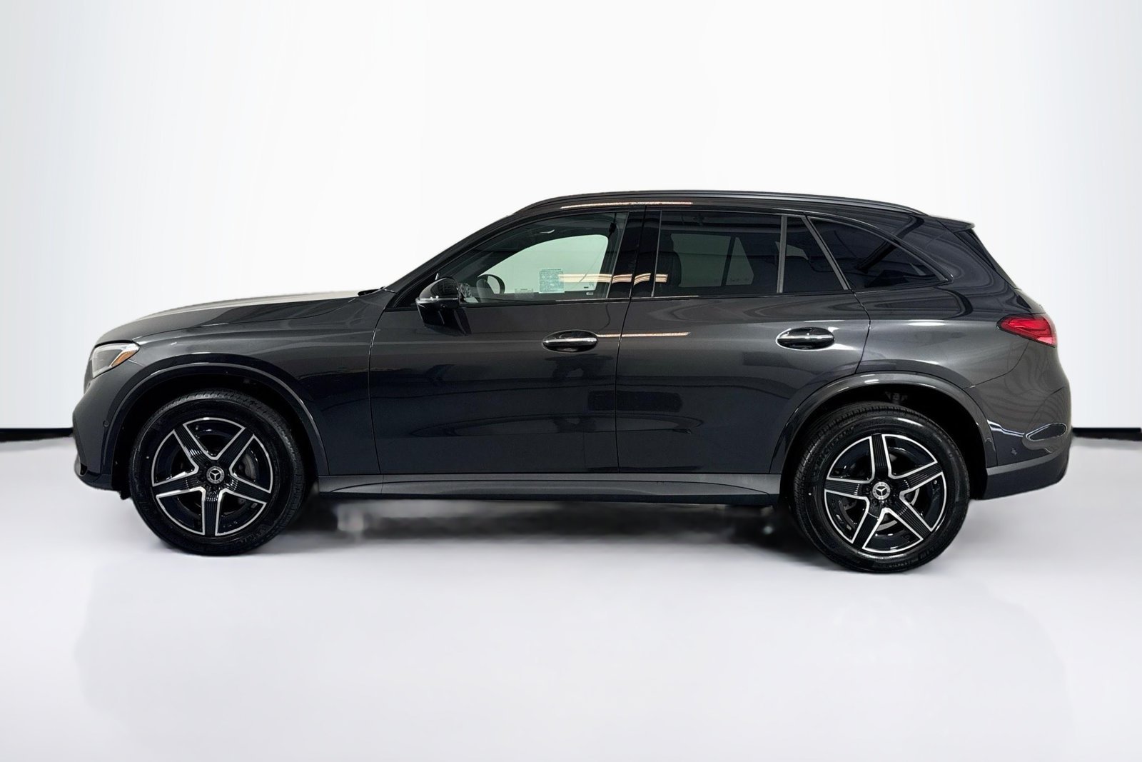 New 2026 Graphite Grey Metallic Mercedes-Benz GLC 300 image 8